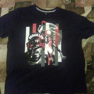 Jordan with spike shirt